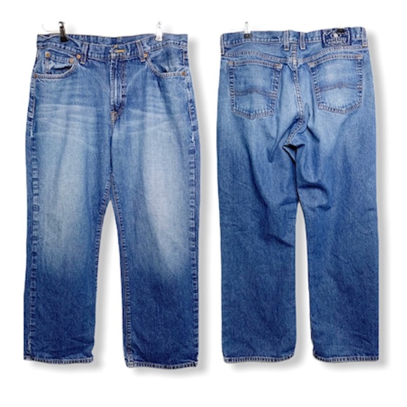 Lucky Brand Other - Lucky Brand Classic Fit Short Jeans 34” w Flaw